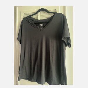 FitCollective Plus Size 1X Soft Stretch Basic Black V-neck Tshirt Top Shirt Tee